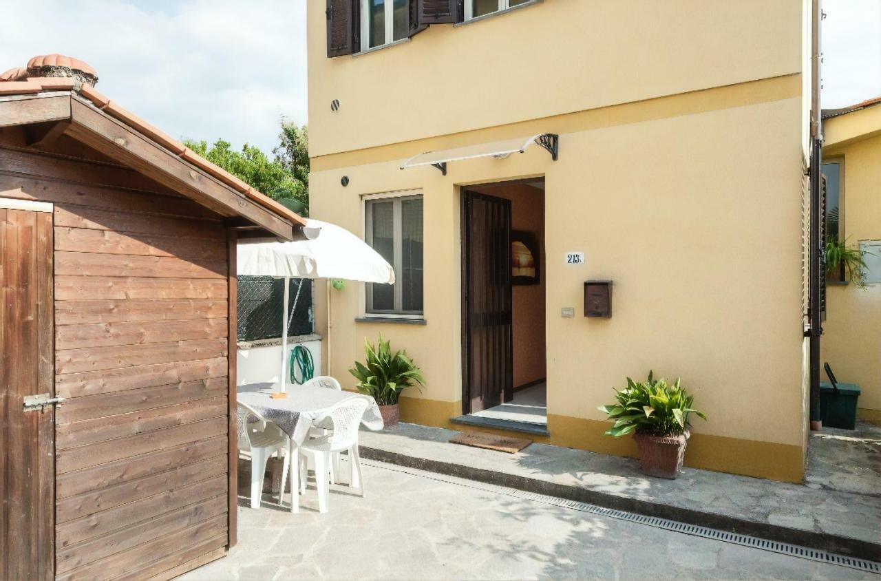 La Casina Gialla Independent House - Near The Walls Lucca Exterior photo